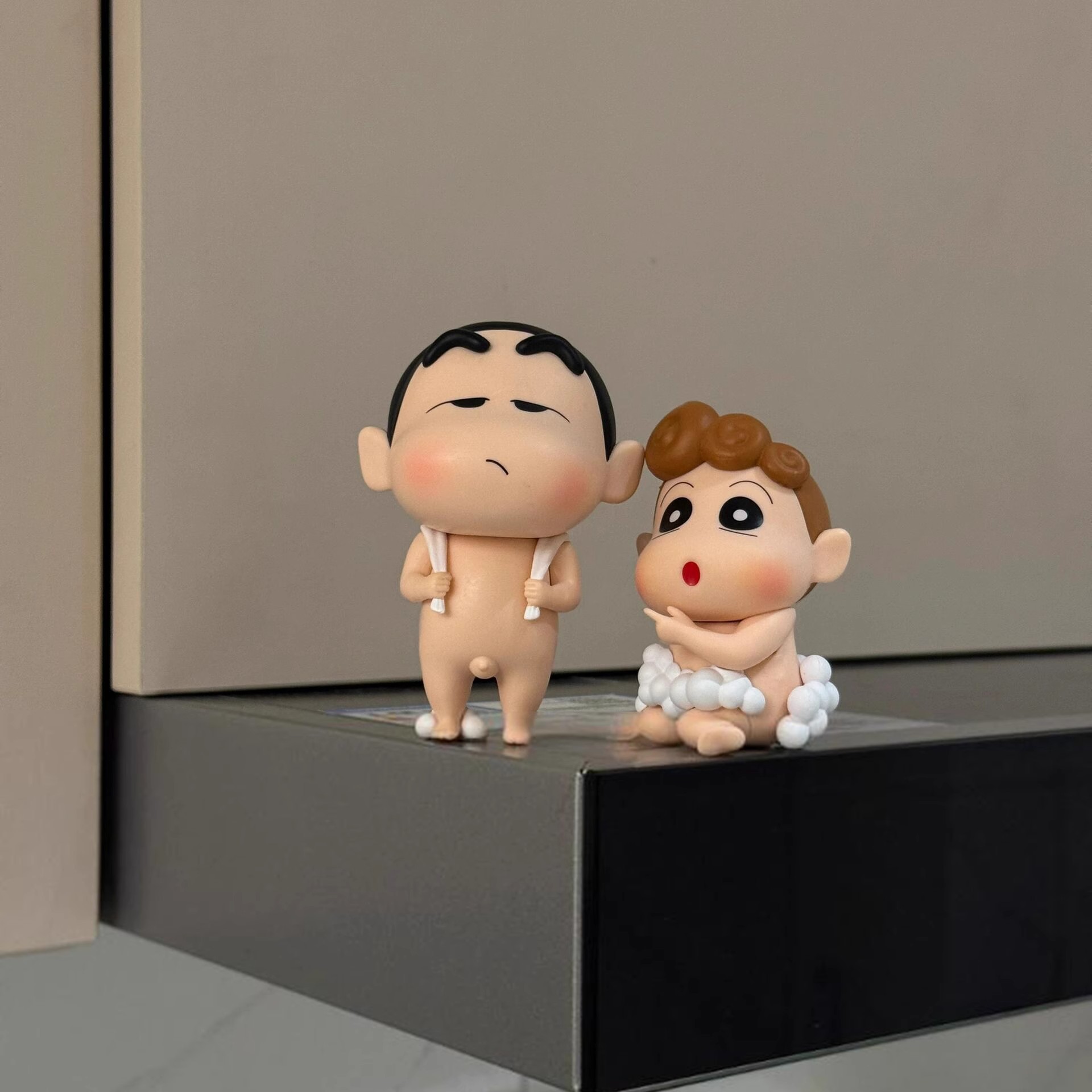 Resin Vat - Ensemble de bain mignon Crayon Shin-chan,